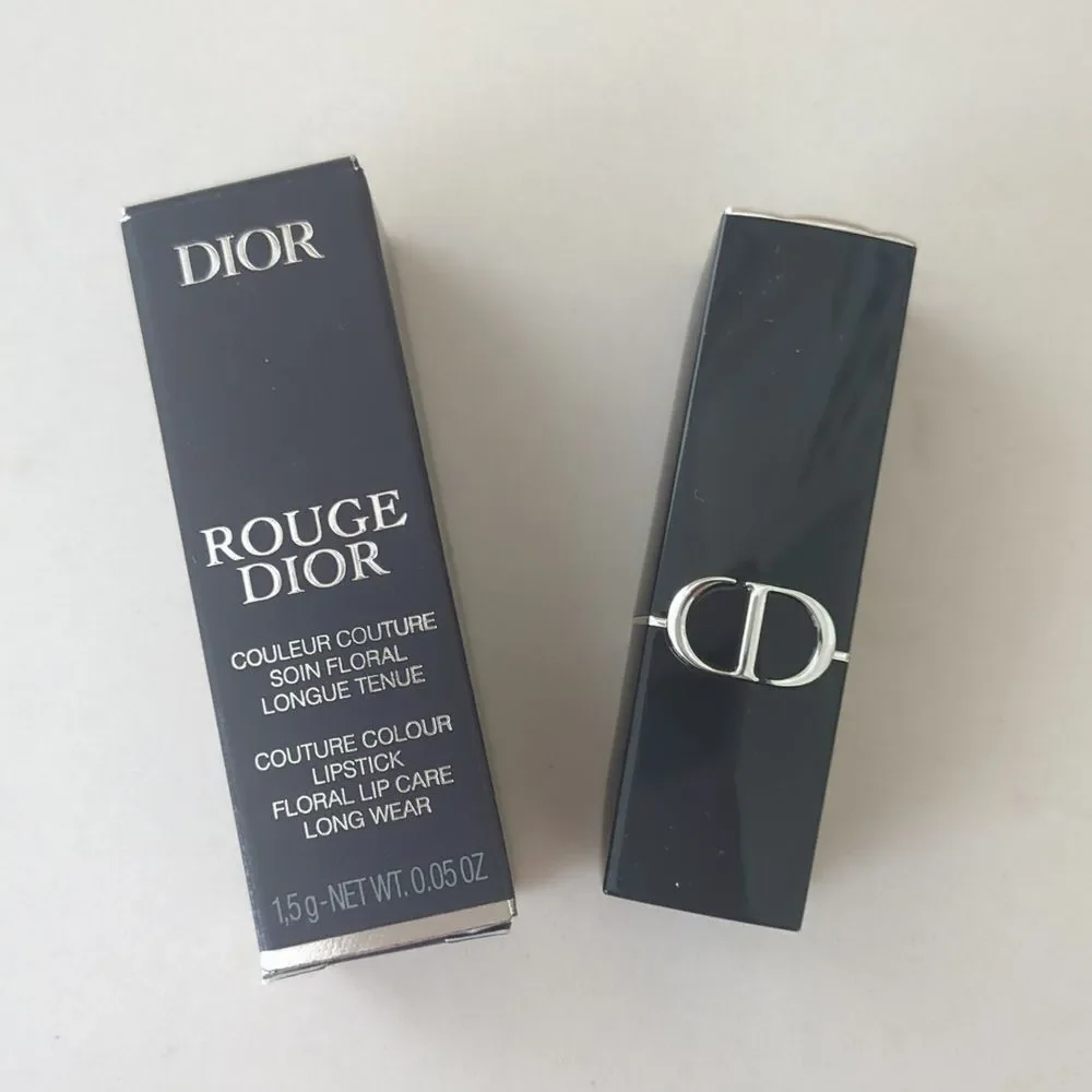 Dior rouge couture